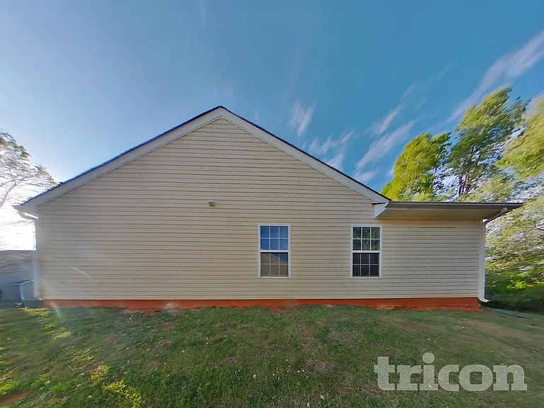 1032 Crowders Woods Dr — Photo 14
