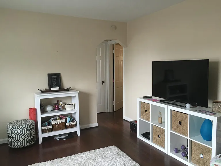 3627 Madison Rd — Photo 2