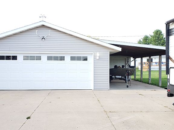 2nd image of 50 Dale Lee Dr