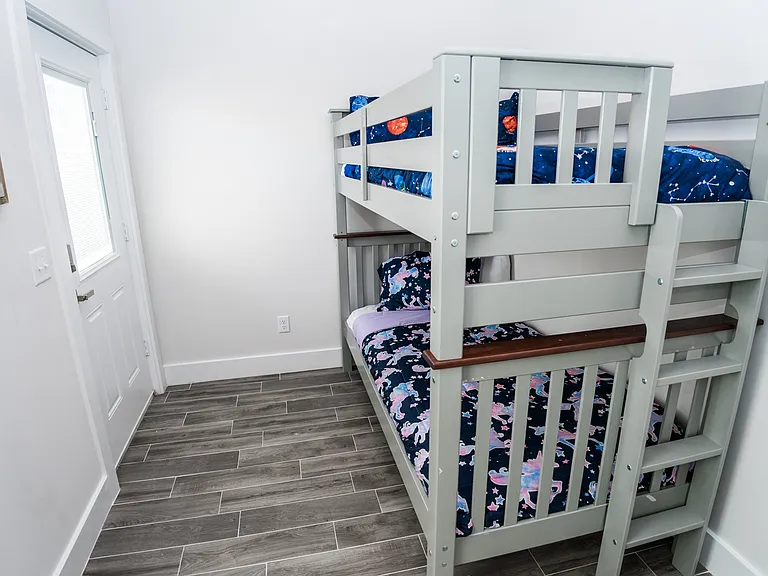 212 Corto Pl — Photo 22