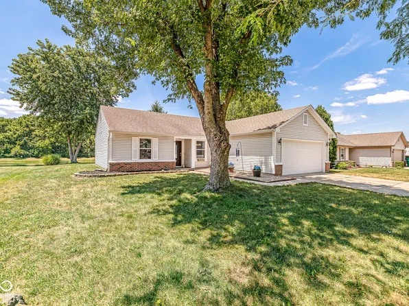 814 Millbrook Dr, Avon, IN 46123