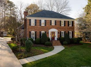 10106 Waterbrook Ln, Charlotte, NC 28277