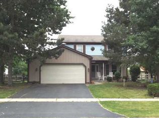 9701 Millcroft Rd, Perrysburg, OH 43551