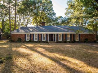 131 Perkins Ext, Memphis, TN 38117