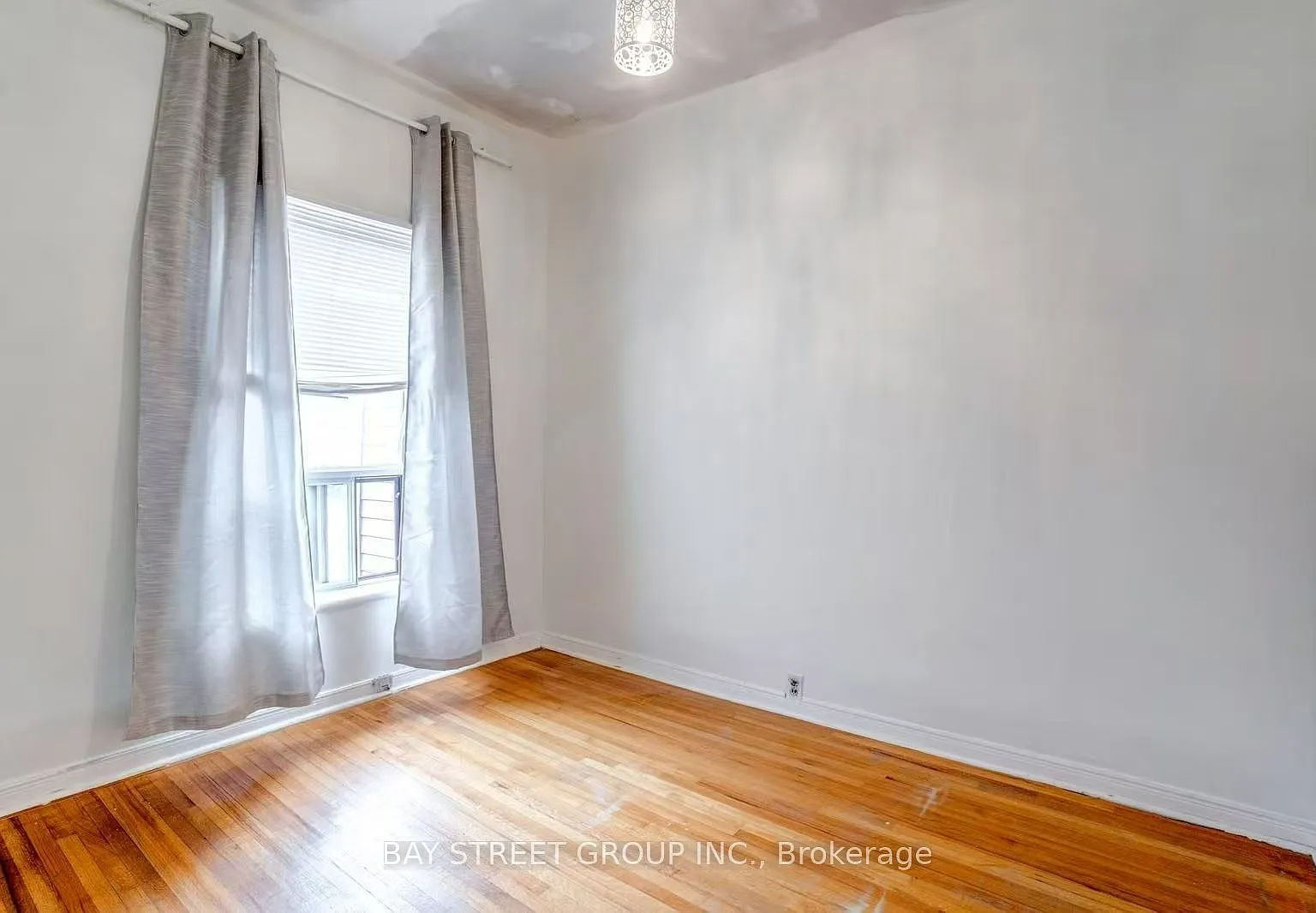 2 bed, $2,200 — Photo 2