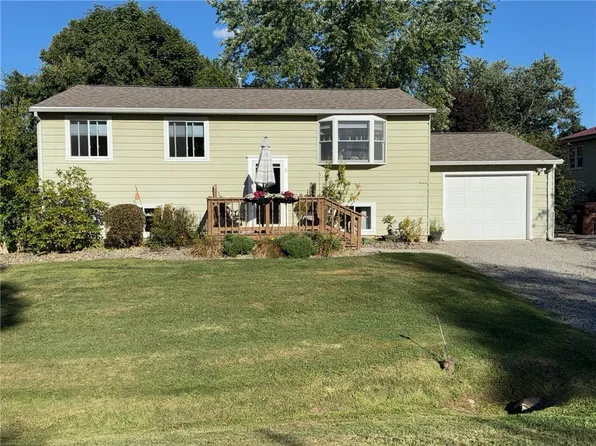 17 26th St, Greenville, PA 16125