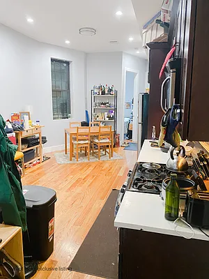 Rented by Massada Home Sales Inc | media 18