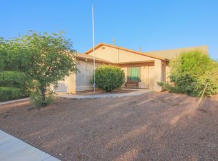 7953 S Teaberry Ave, Tucson, AZ 85747