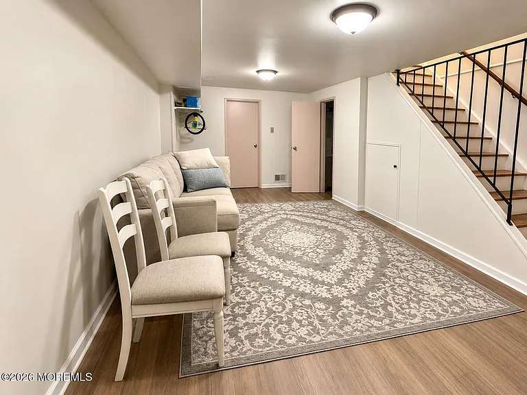 321 Spring St #8 — Photo 15