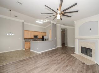 13106 Rippling Creek Ln, Pearland, TX 77584