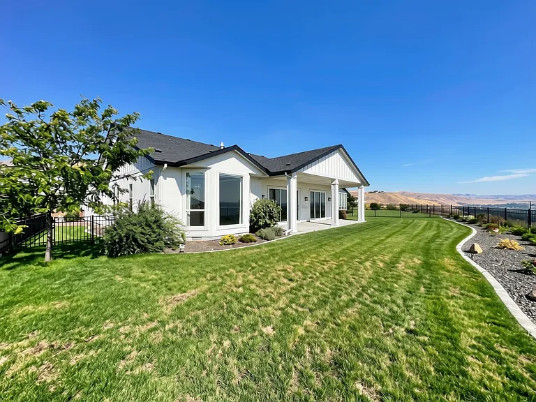 5561 E Hootowl Dr — Photo 47