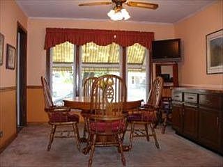 3rd image of 9222 Marie Ln