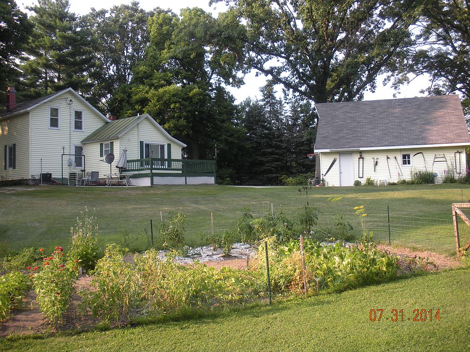 2nd image of 8855 W Parmalee Rd
