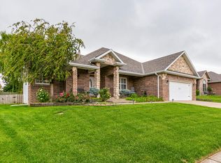 605 Meadowgate Dr, Springfield, MO 65803