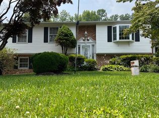 30085 Bach Dr, Charlotte Hall, MD 20622