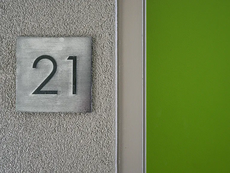 566 S Van Ness Ave #21 — Photo 28