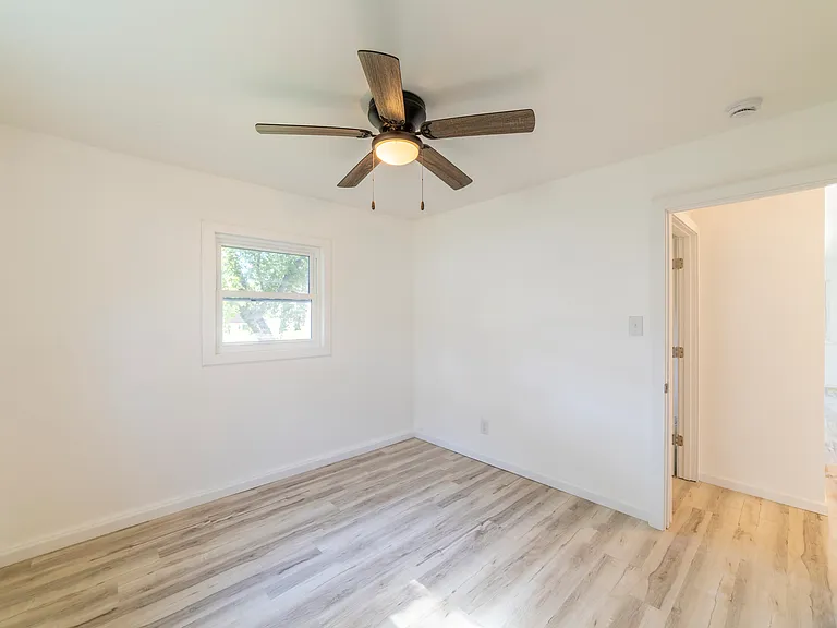 4154 W 23rd Ave — Photo 20