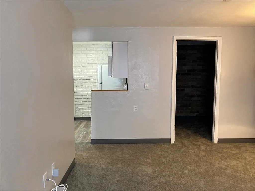 1 bed, 800 sqft, $825 — Photo 2