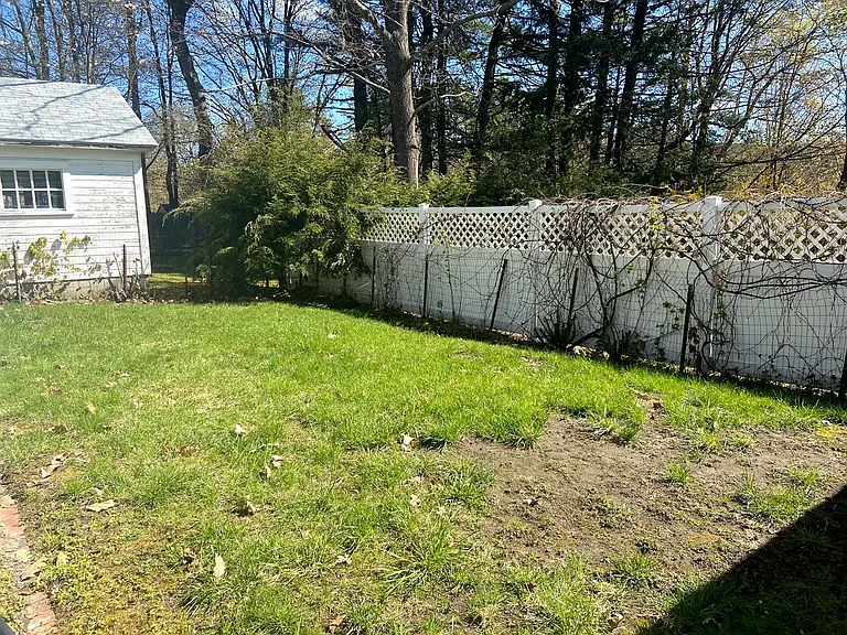 3 Allen St — Photo 5