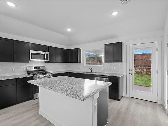 3rd image of 1561 Forge Pond Ln
