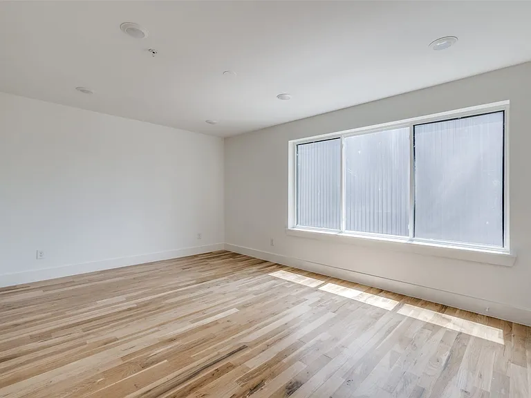 1612 Grigsby Ave #102 — Photo 15