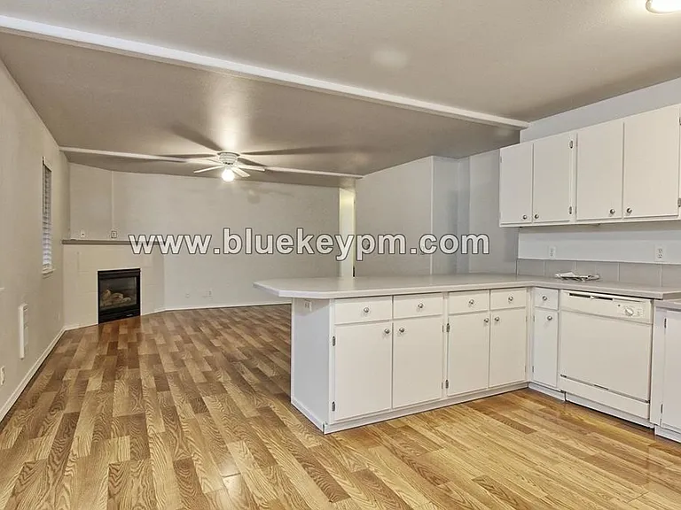 5313 NE 66th Ave #G53 — Photo 7