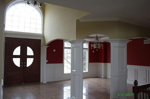 1st image of 8649 Gordonshire Dr