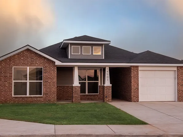 518 E 24th St, Wolfforth, TX 79382