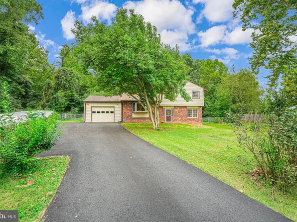 6804 Sparrow Ln, Spotsylvania, VA 22553