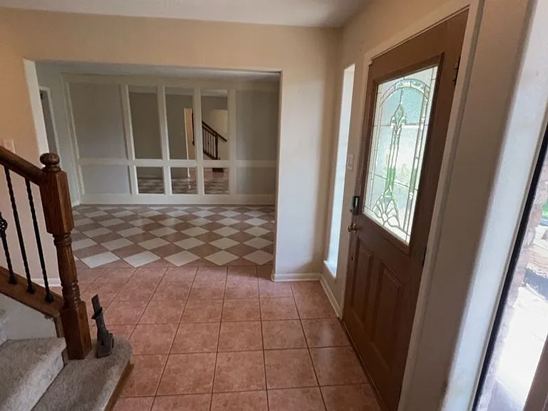 18507 Sweetmeadow Dr — Photo 8