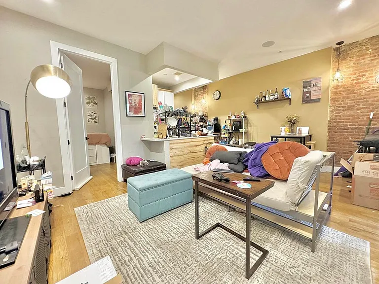 692 Saint Marks Ave #3F — Photo 1