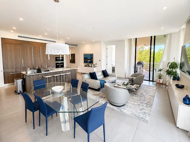 101 Sunrise Dr #A-201 — Photo 4