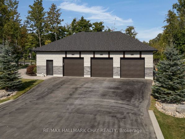 7 Byers St, Springwater, ON L9X 2A3