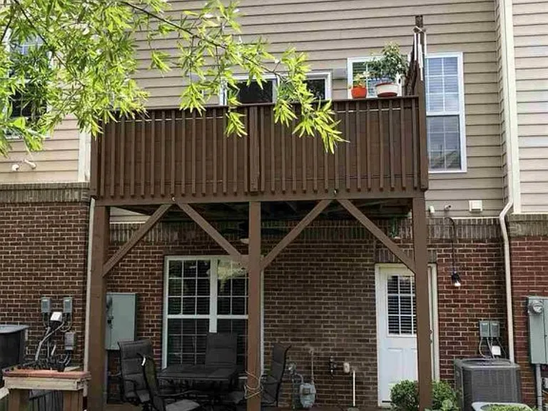 Macedonia Lake Dr — Photo 2