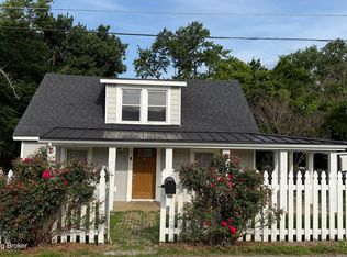 75 Broadway St, Chaplin, KY 40012