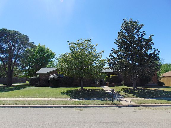 2nd image of 1801 Wilshire Dr