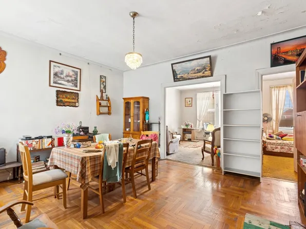 5606 Snyder Avenue image 2 of 8