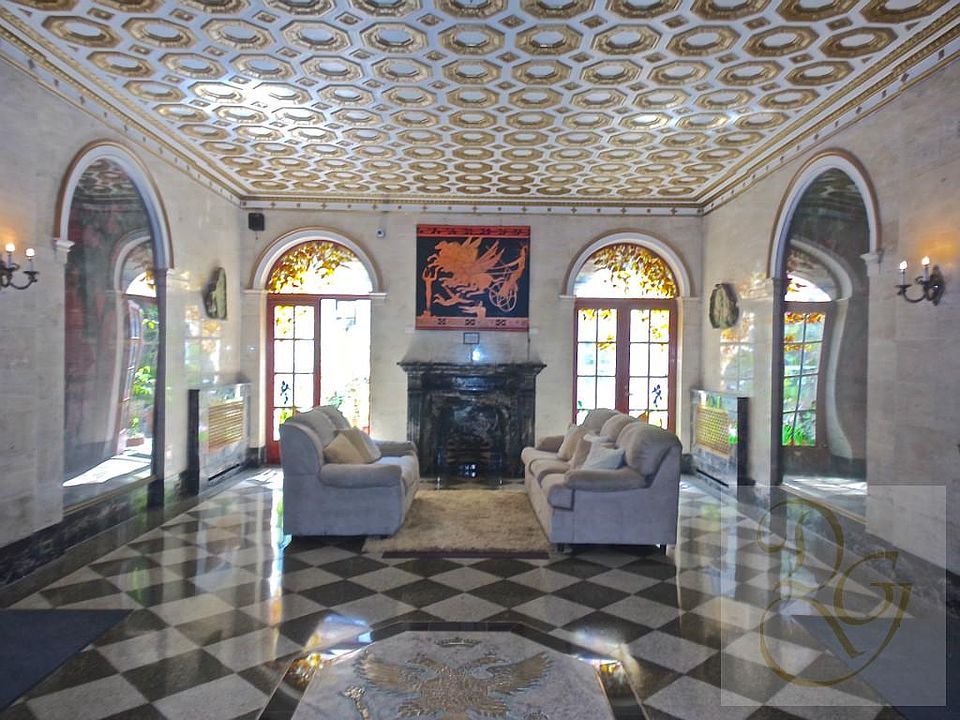 2nd image of 128 Marine Ave APT 6A