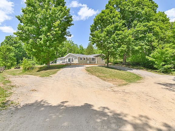 4th image of 932 Hunt Club Rd