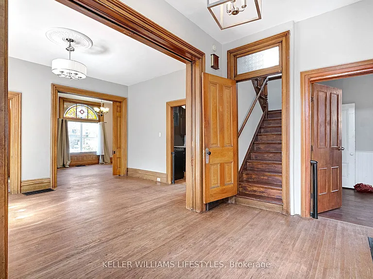 421 Central Ave — Photo 23