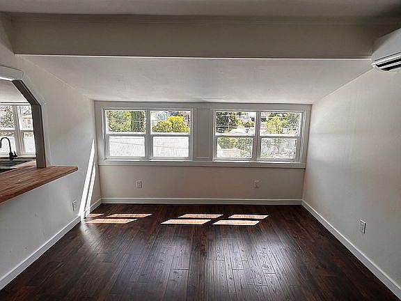 4th image of 14A Art Ave