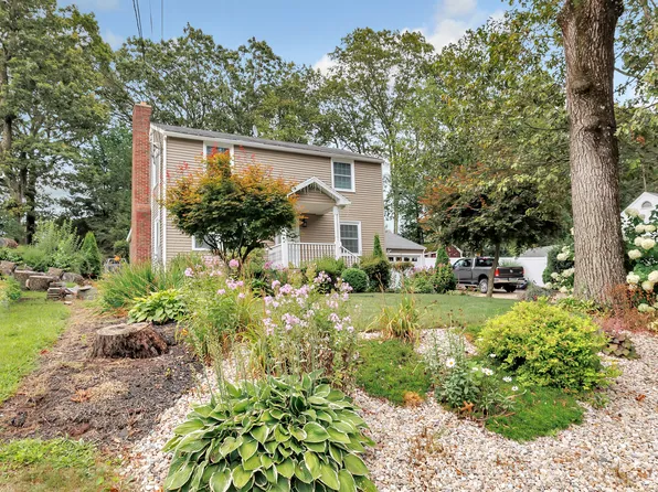 70 Glenrock Road, Waterbury, CT 06706