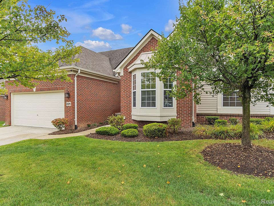 1st image of 1134 Andover Cir