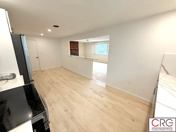3rd image of 9 Dwight St #2