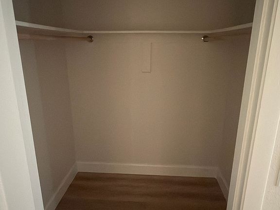 Walking closet