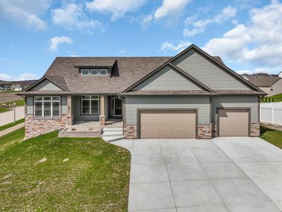 444 Champlain DRIVE, Johnson Creek, WI, 53038