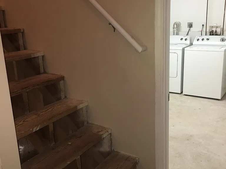 310 Milesford Ct — Photo 24