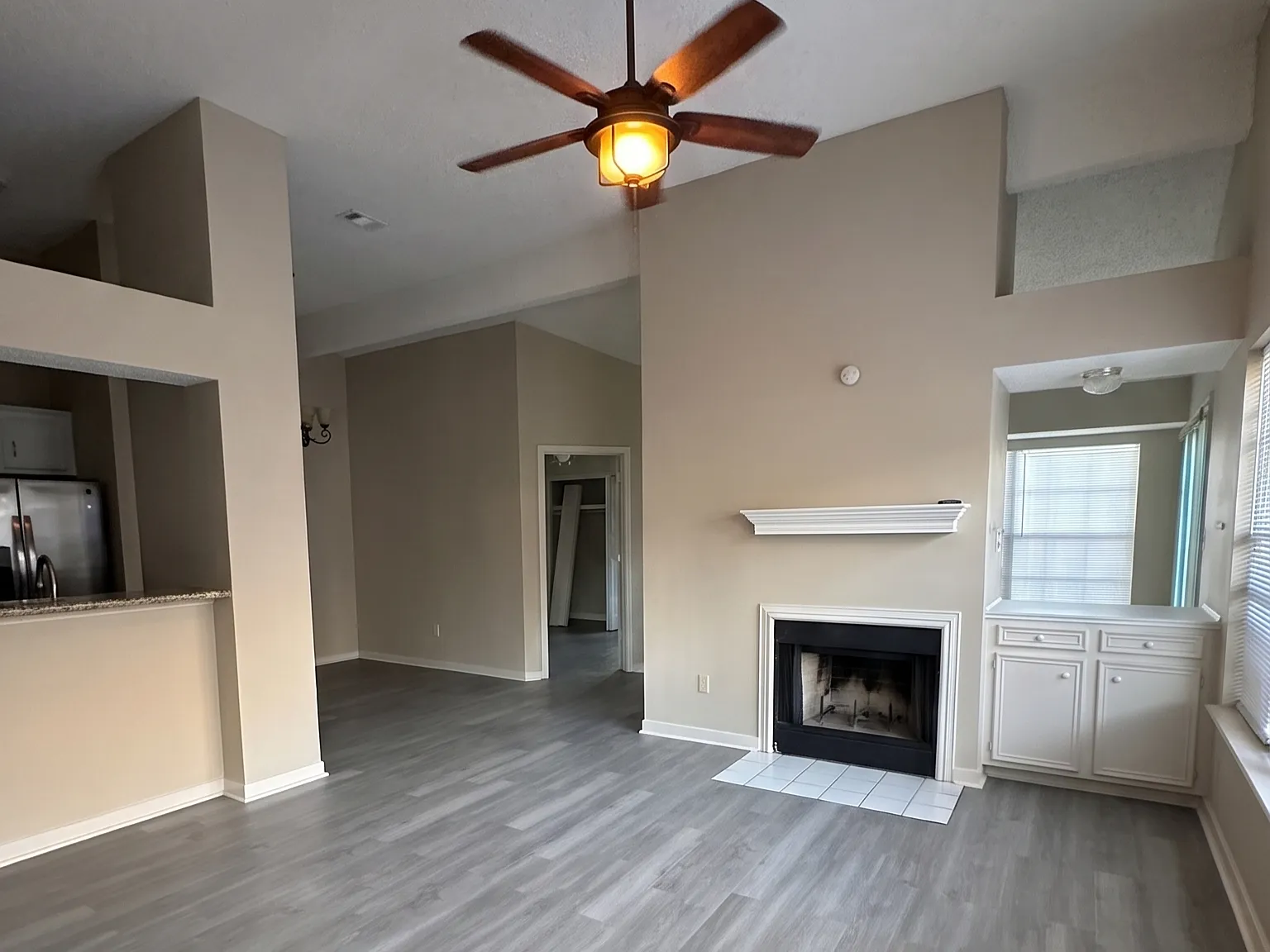 2 bed, 1019 sqft, $1,500 — Photo 3