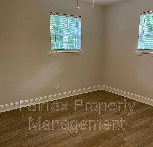 1120 Elmo St #B — Photo 18