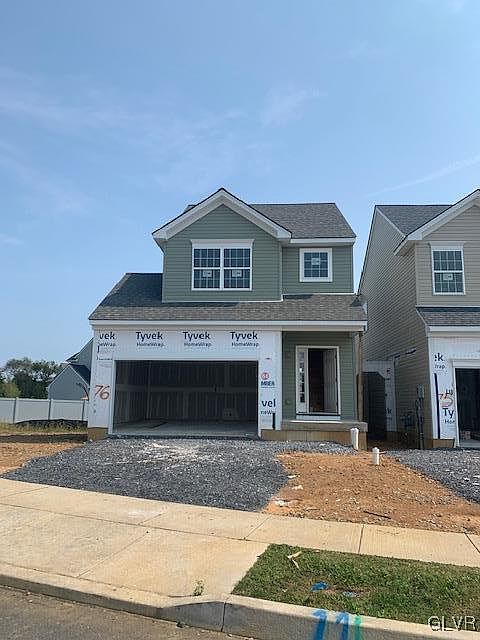 1st image of 3221 W Huntington Ln #76